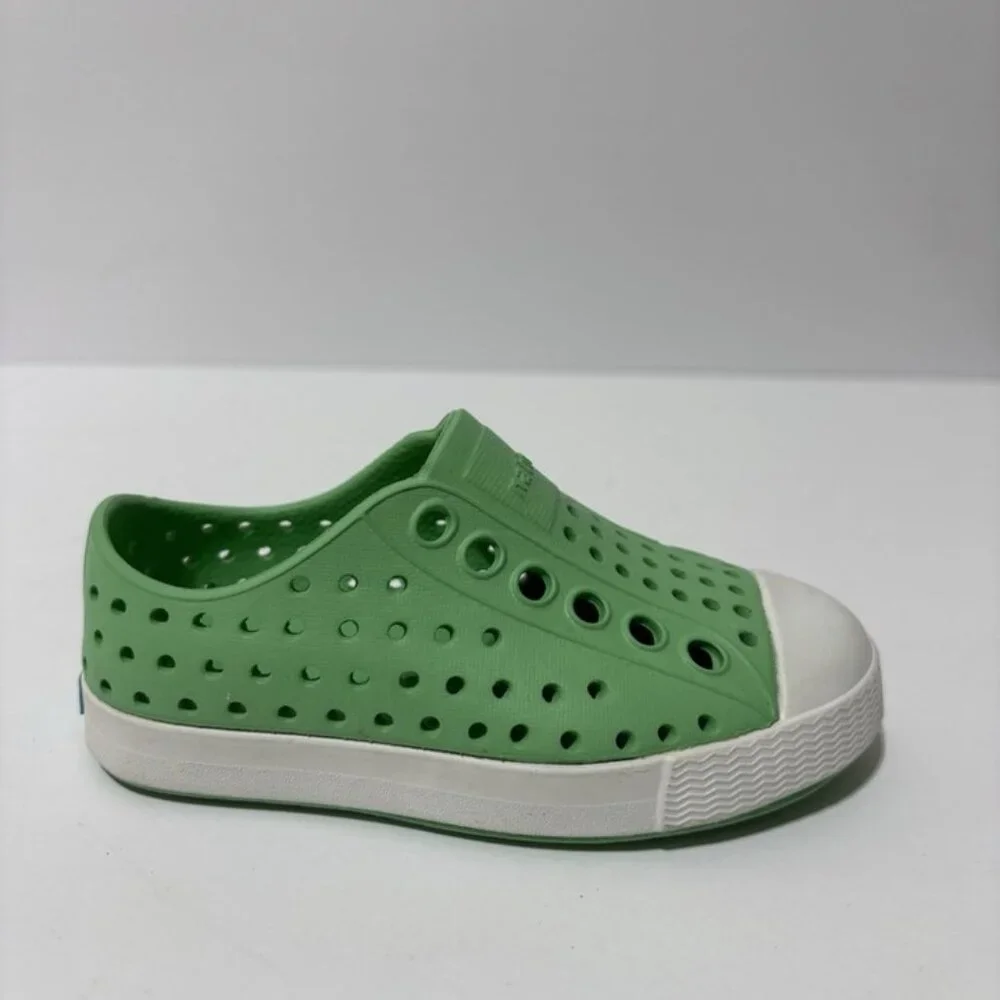Native Toddlers’ Jefferson, Green/Blue Slip-On Shoes, Size 5 M